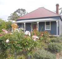 Yarram Cottage Art and Accommodation - Australian Directory