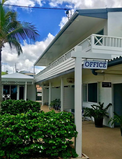 Yeppoon Surfside Motel - Australian Directory 3