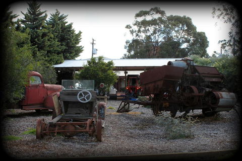 York's Boutique Motel - Australian Directory 0