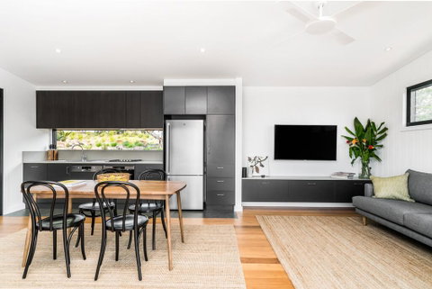 Your Luxury Escape - Carinya Cottages 2 - Australian Directory 3
