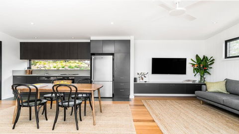 Your Luxury Escape - Carinya Cottages 4 - Australian Directory 1