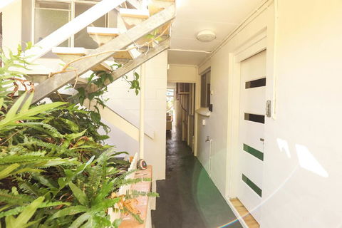 Yuengee Villas - Australian Directory 2