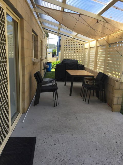 Rose Cottage Sisters Beach Accommodation - Australian Directory 1