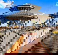 Quality Suites Point Cook Seasons 5 - Australian Directory