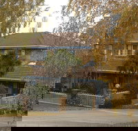 Kinross Inn - Australian Directory