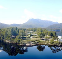 Tullah Lakeside Lodge - Australian Directory