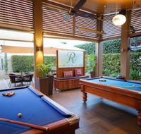 O'Shea's Royal Hotel - Australian Directory