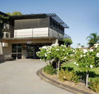 Mayfair Motel - Australian Directory