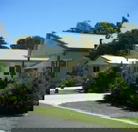 Pepper Tree Cabins - Australian Directory