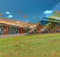 Bushmans Motor Inn - Australian Directory