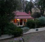 Sinnamons Cottage - Australian Directory