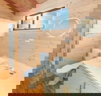 Lakes And Craters Holiday Park - Australian Directory