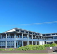Lennox Holiday Apartments - Australian Directory