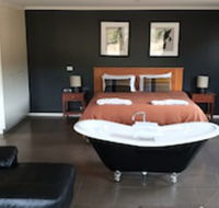 Blaze Rock Retreat - Australian Directory