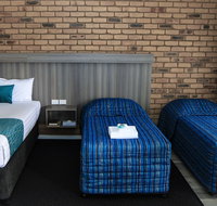 Central Motor Inn - Australian Directory
