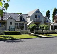 Creek Cottage Bed  Breakfast - Australian Directory
