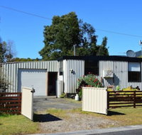 Tullah Full House - Australian Directory