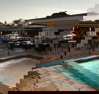 New Crossing Place Motel  Apartments - Australian Directory