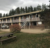 Cooba Holiday Motel - Australian Directory