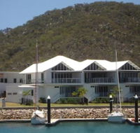 Waters Edge Townhouse 4 - Australian Directory