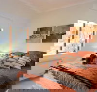 Sun Dew - Australian Directory