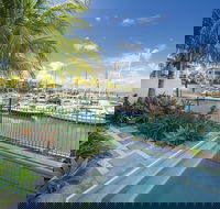 Blue on Blue Apartment 912 - Australian Directory