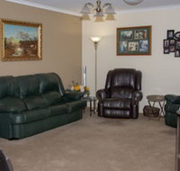 Chrissies Palace Hostel - Australian Directory