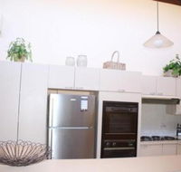 Coastal Retreat Unit 3 - Australian Directory
