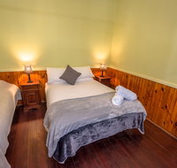 Murphy's Cottage - Australian Directory
