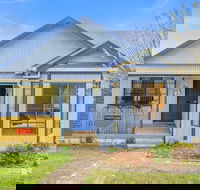 Omaroo Cottage Bruny Island - Australian Directory