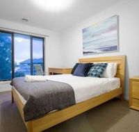 104 Sanctuary Lake Donatella Retreat - Australian Directory