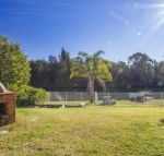 77 Lake Entrance Rd Waterfront Wonder - Australian Directory