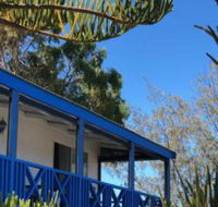 Blue Sky Escapes Beach house Ledge Point - Australian Directory