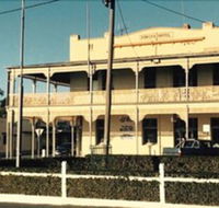 Eureka Hotel and Rainbow Brewery - Australian Directory