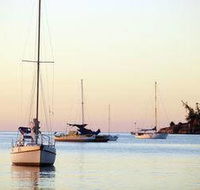 Maggies Beachfront Apartments - Australian Directory