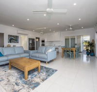Sandy Decks - Australian Directory