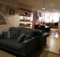 Di's Dugouts - Australian Directory