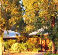Up Country B  B Wondai - Australian Directory