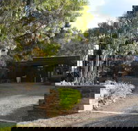 William Hunt's Retreat - Redwood Studio - Australian Directory