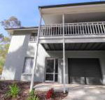 Blackbutt Family Loft Townhouse - Australian Directory