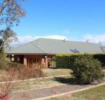 Gundaroo Manor Bed  Breakfast - Australian Directory