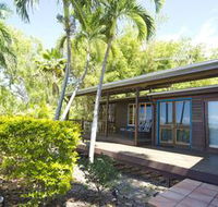 Salty House - Australian Directory