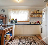 Wombat Haven Bed  Breakfast White Beach - Australian Directory