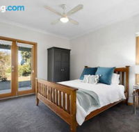 Mosss Place - Australian Directory