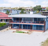 Almonta Apartments on the water front - Australian Directory