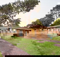 Vickery House - Australian Directory
