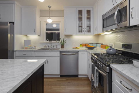 RR Quality Cabinet Makers - Australian Directory 2