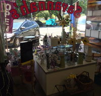 Savannahs Gifts Cafe  Flowers - Australian Directory