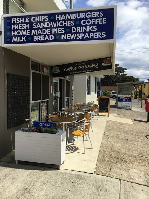 Fingal Bay Cafe & Take Away - Australian Directory 2