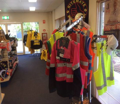 Fire 8 Queensland - Australian Directory 2